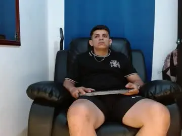 Chaturbate Best live sex cam show of master_melo