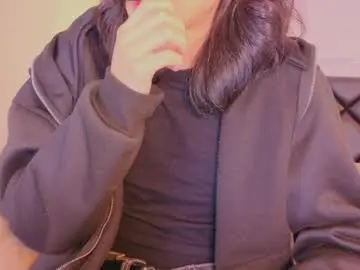 Chaturbate Live Sex Cam of ryo_fem