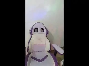 Chaturbate Nude Webcam of tiana_prince1