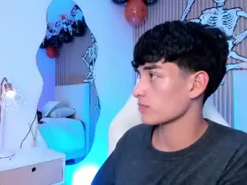 Chaturbate Live Sex Cam of filiph_sterliing
