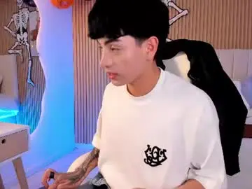 Chaturbate Live Sex Cam of filiph_sterliing