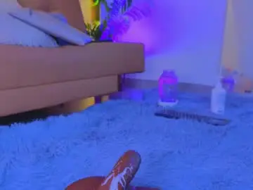 Chaturbate Live Sex Cam of jadee__