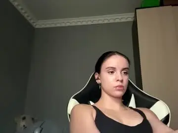 Chaturbate Best live sex cam show of lynettawiseman