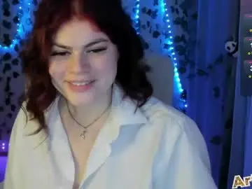 Chaturbate Live Sex Cam of artemis696