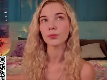 Chaturbate Nude Webcam of bella_stewartt