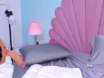 Chaturbate Best live sex cam show of emma_clarke_