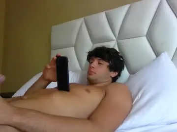 Chaturbate Live Porn of hunglikecrazyy