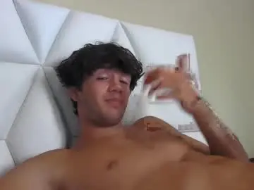 Chaturbate Live Porn of hunglikecrazyy