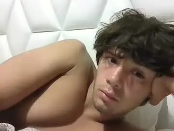 Chaturbate Free Live Porn of hunglikecrazyy