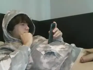 Chaturbate Live Sex Cam of hunglikecrazyy