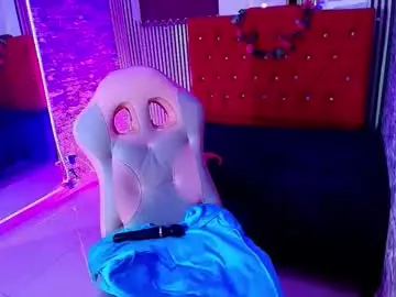 Chaturbate Free Porn Cam of miahernadez303av