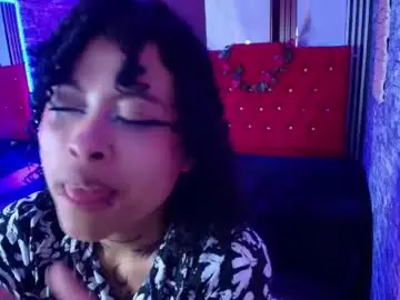 Chaturbate Free Live Porn of miahernadez303av