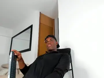 Chaturbate Free Live Porn of sr_smit_hot