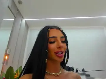 Chaturbate Live Sex of britney_charm