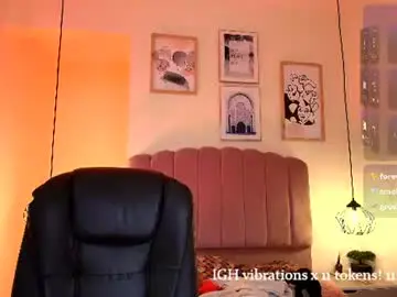 Chaturbate Nude Webcam of celestee15_