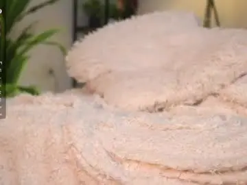 Chaturbate Adult Video Chat of emilyfinne