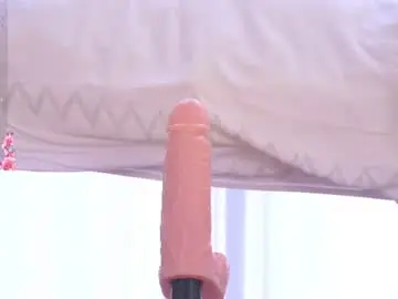 Chaturbate Best live sex cam show of emilyfinne