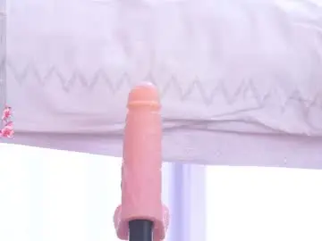 Chaturbate Free Live Porn of emilyfinne