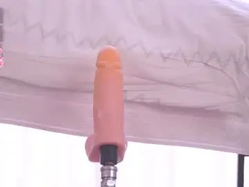 Chaturbate Free Porn Cam of emilyfinne