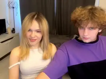 Chaturbate Adult Video Chat of georgiy_and_murckmyauu