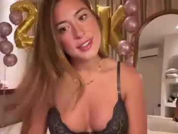 Chaturbate Sex Chat of karinaaaxx