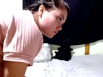 Chaturbate Live Sex of miahells