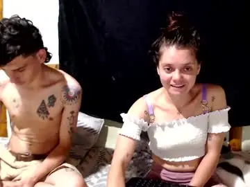 Chaturbate Watch Live Sex Cams of miahells