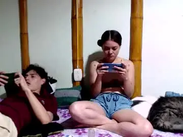 Chaturbate Live Porn of miahells