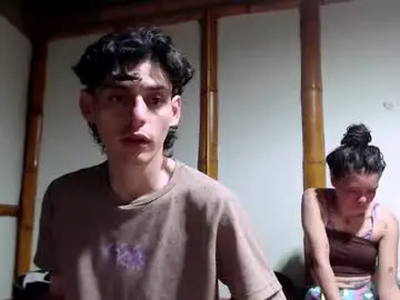 Chaturbate Watch Live Sex Cams of miahells