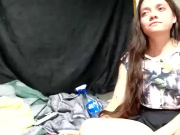 Chaturbate Free Porn Cam of miahells