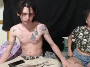 Chaturbate Free Live Porn of miahells