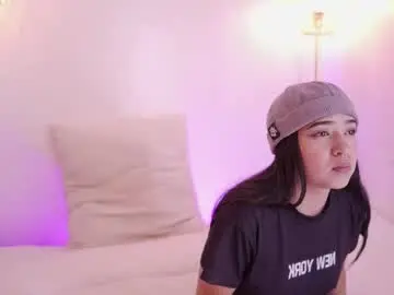 Chaturbate Sex Cam of tommy_buttercup