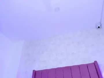 Chaturbate Live Sex Cam of yuliana__cambell