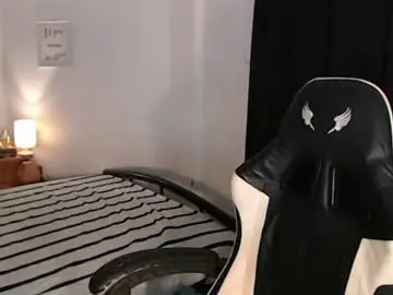 Chaturbate Live Sex Cam of asian_cutiebaexx