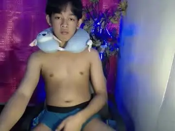 Chaturbate Live Sex Cam of lunarmaxxx