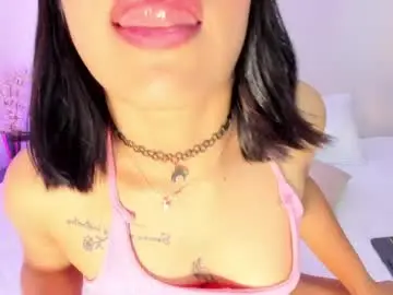 Chaturbate Nude Webcam of miaasummeer