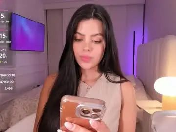 Chaturbate Live Porn of salomee_11