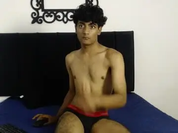 Chaturbate Live Sex Cam of sinboy_