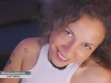 Chaturbate Sex Chat of alondra_on_fire