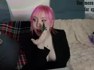 Chaturbate Free Live Porn of evelina_mi