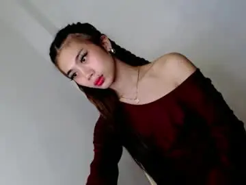 Chaturbate Nude Webcam of hotasian2345