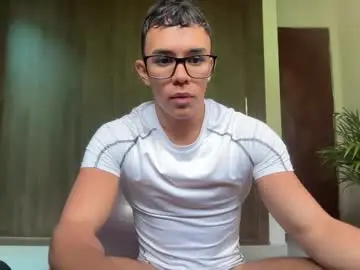 Chaturbate Free Porn Cam of joulianogreco1