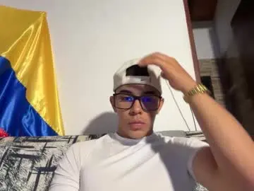 Chaturbate Adult Video Chat of joulianogreco1