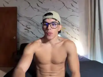 Chaturbate Live Porn of joulianogreco1