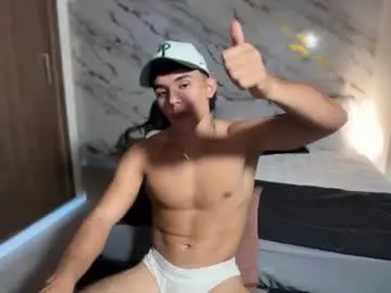 Chaturbate Free Porn Cam of joulianogreco1