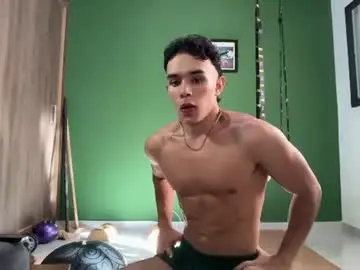 Chaturbate Live Sex of joulianogreco1