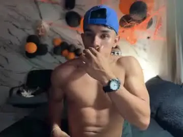 Chaturbate Free Live Porn of joulianogreco1
