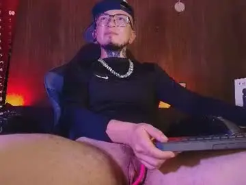 Chaturbate Sex Cam of _tyler_joness