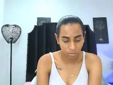 Chaturbate Sex Cam of aliciagandhi
