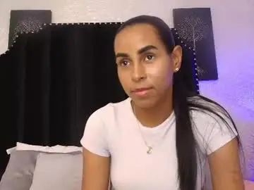Chaturbate Adult Video Chat of aliciagandhi